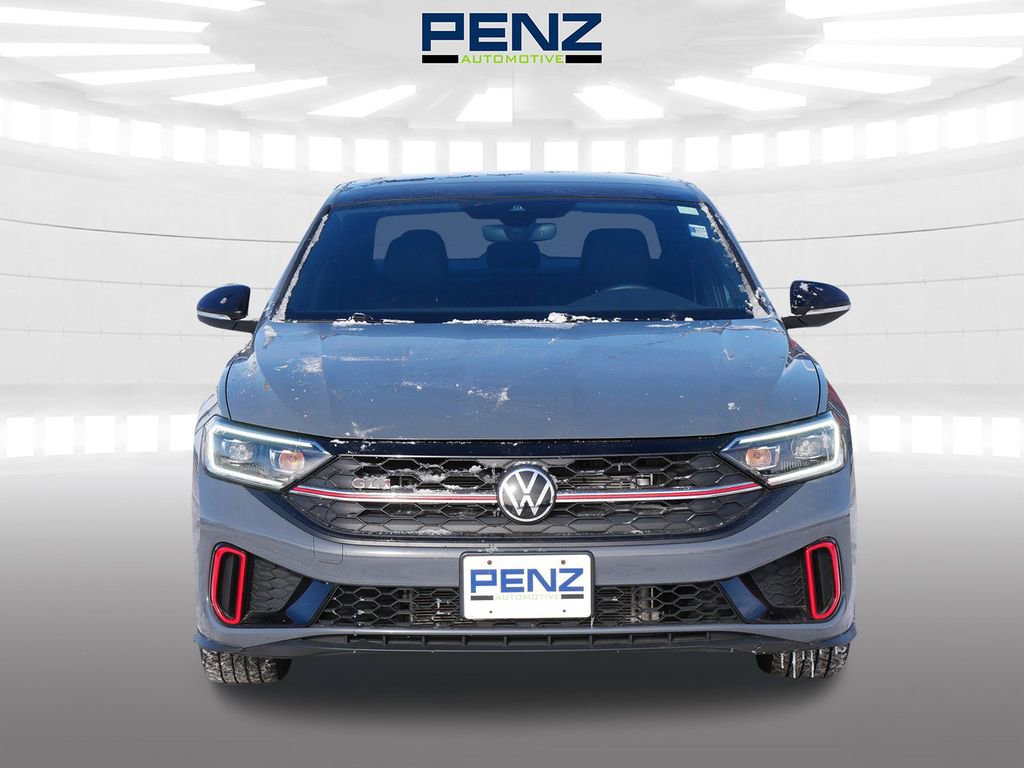 Used 2024 Volkswagen Jetta GLI Autobahn image 2