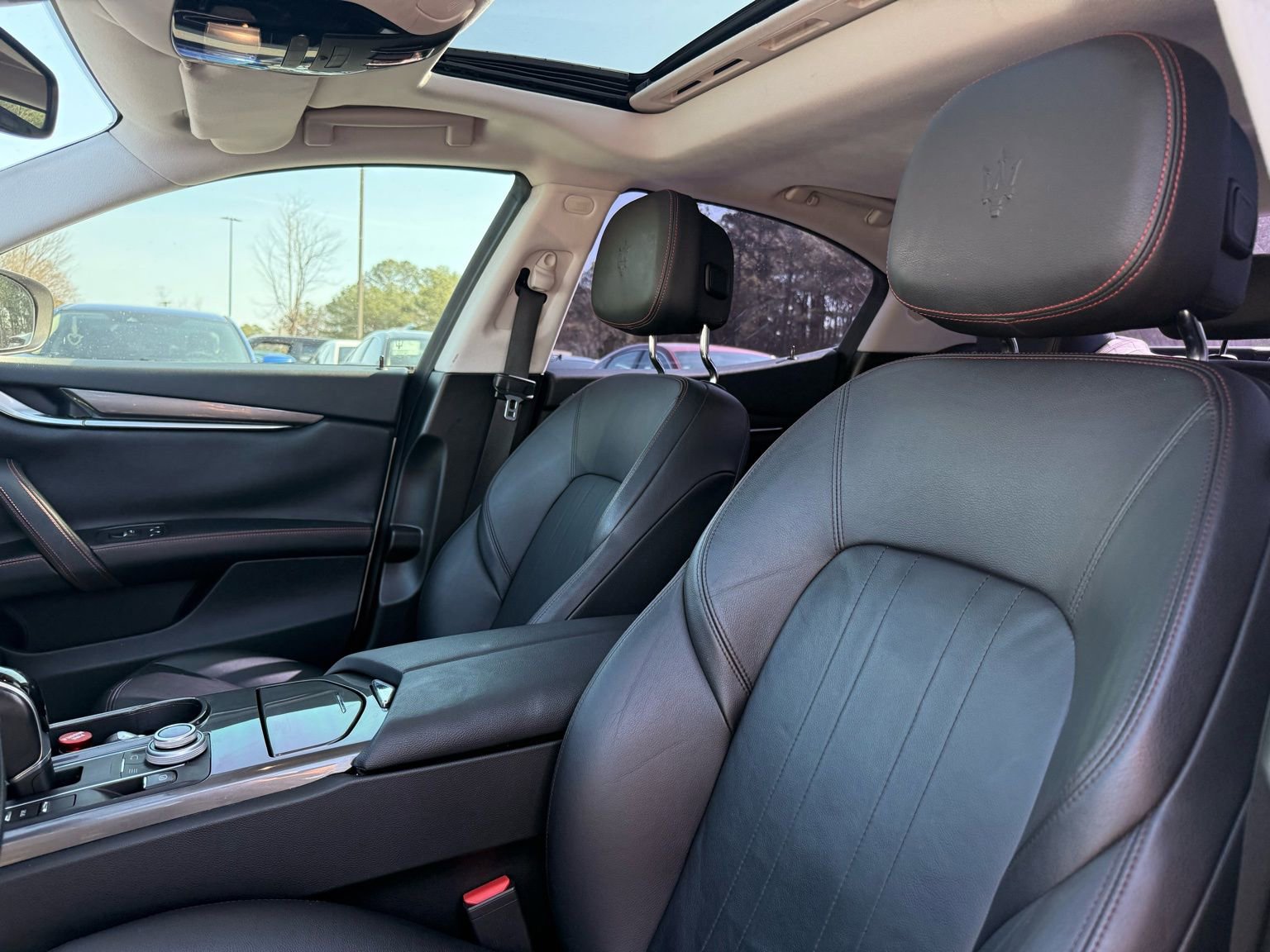 Used 2018 Maserati Ghibli image 15