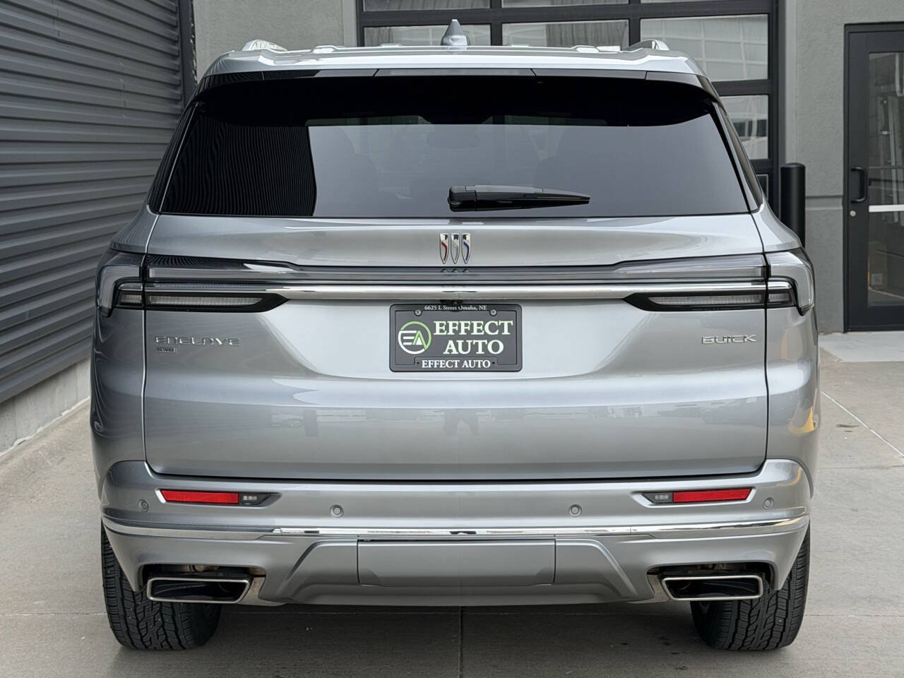 Used 2025 Buick Enclave Avenir w/ Trailering Package, 5000 lbs. AWD/4WD image 12