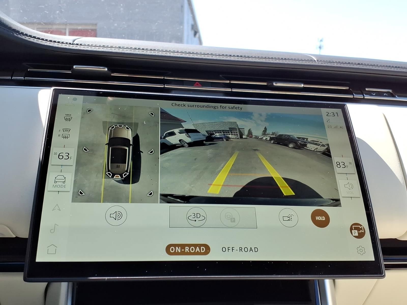 Used 2025 Land Rover Range Rover SE image 17