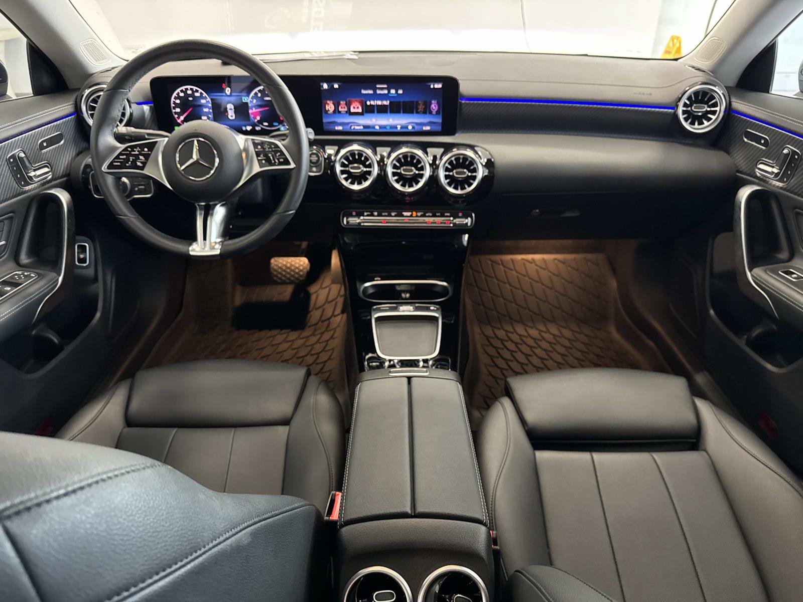 Certified 2024 Mercedes-Benz CLA 250 4MATIC image 8
