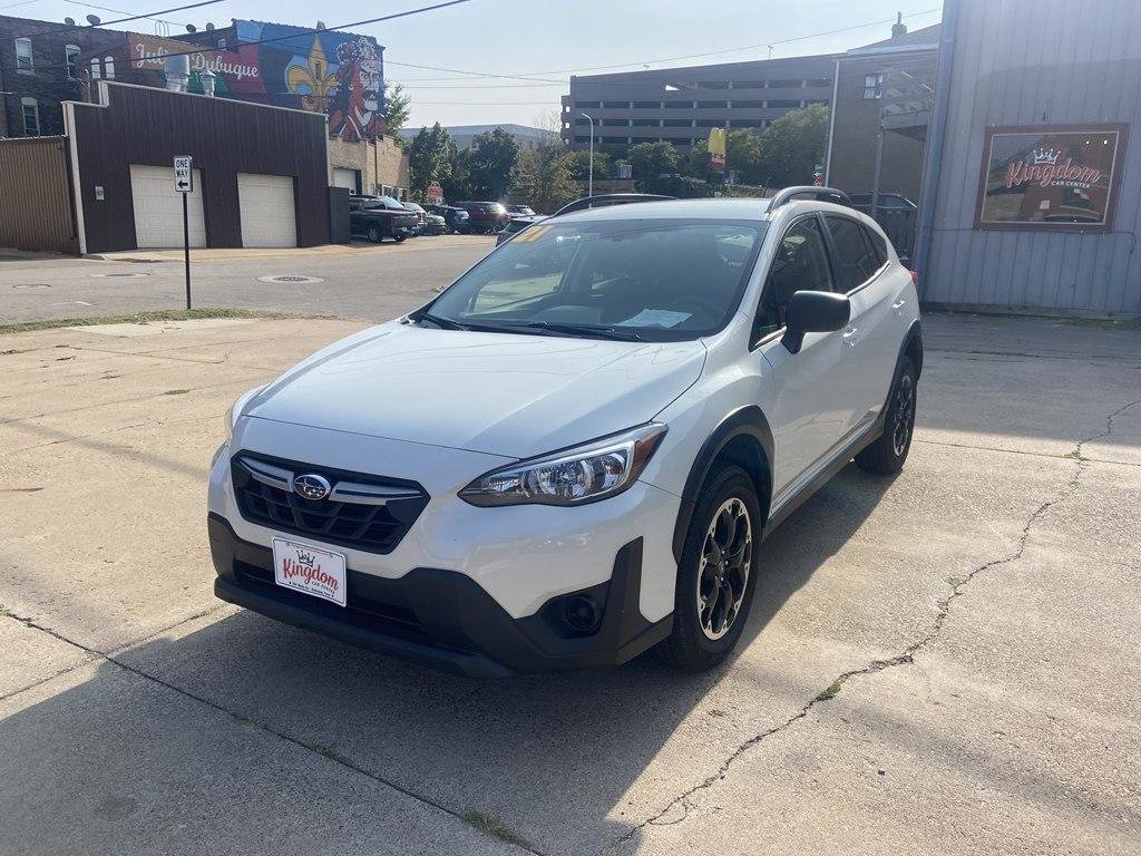 Used 2021 Subaru Crosstrek 2.0i AWD/4WD image 3