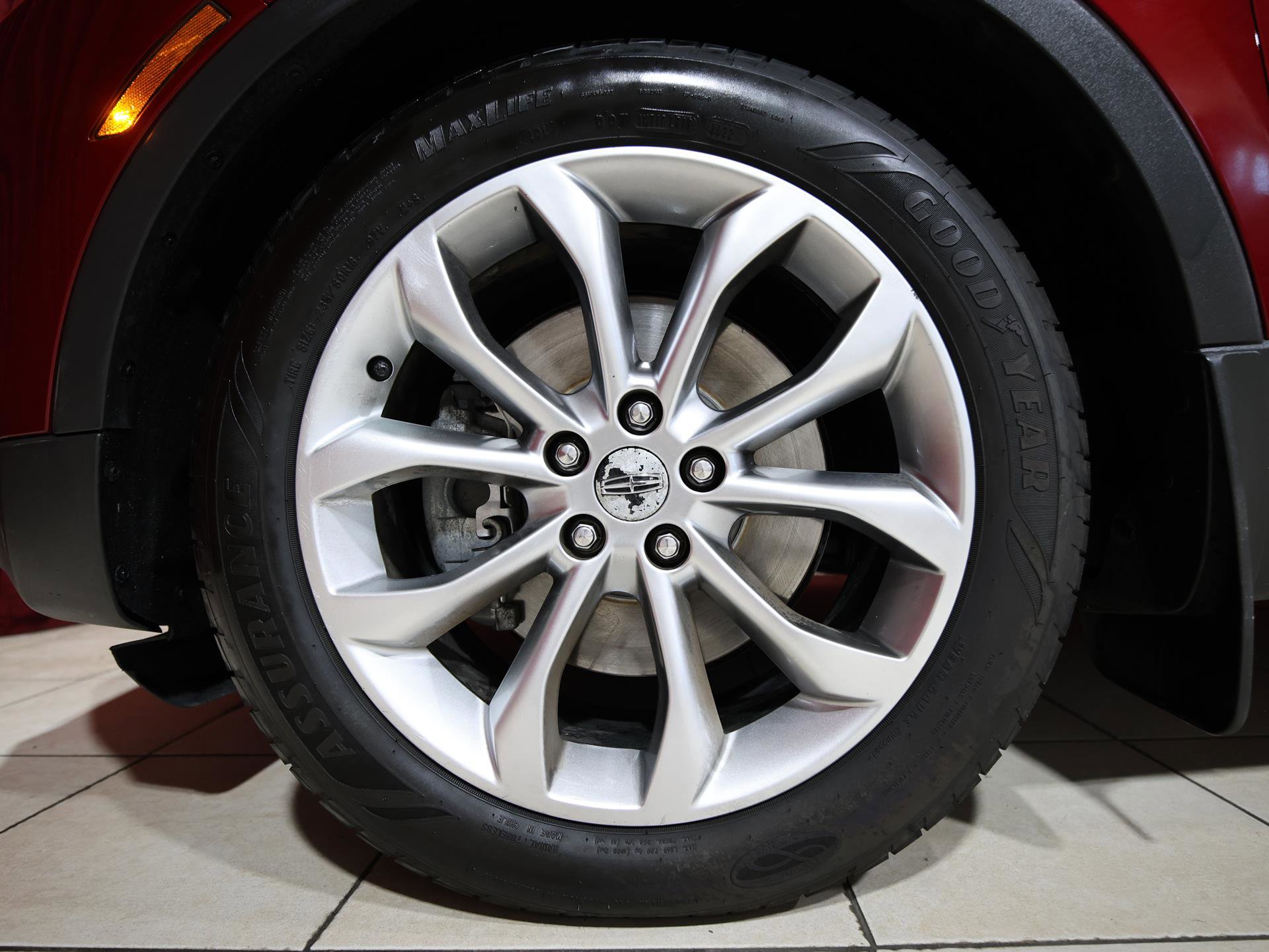 Used 2017 Lincoln MKC Select w/ Select Plus Package FWD image 7