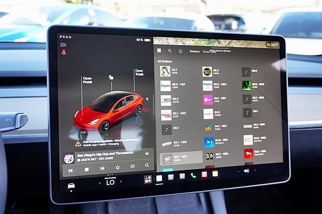 Used 2023 Tesla Model 3 Standard Range RWD image 26