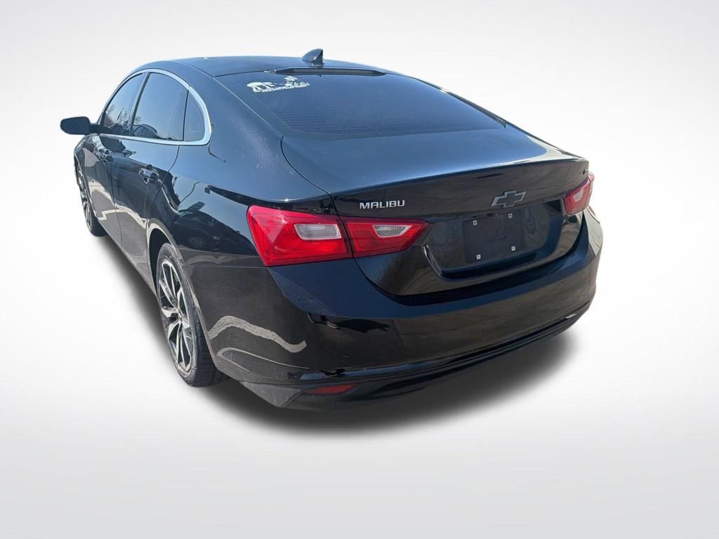 Used 2017 Chevrolet Malibu LT image 5