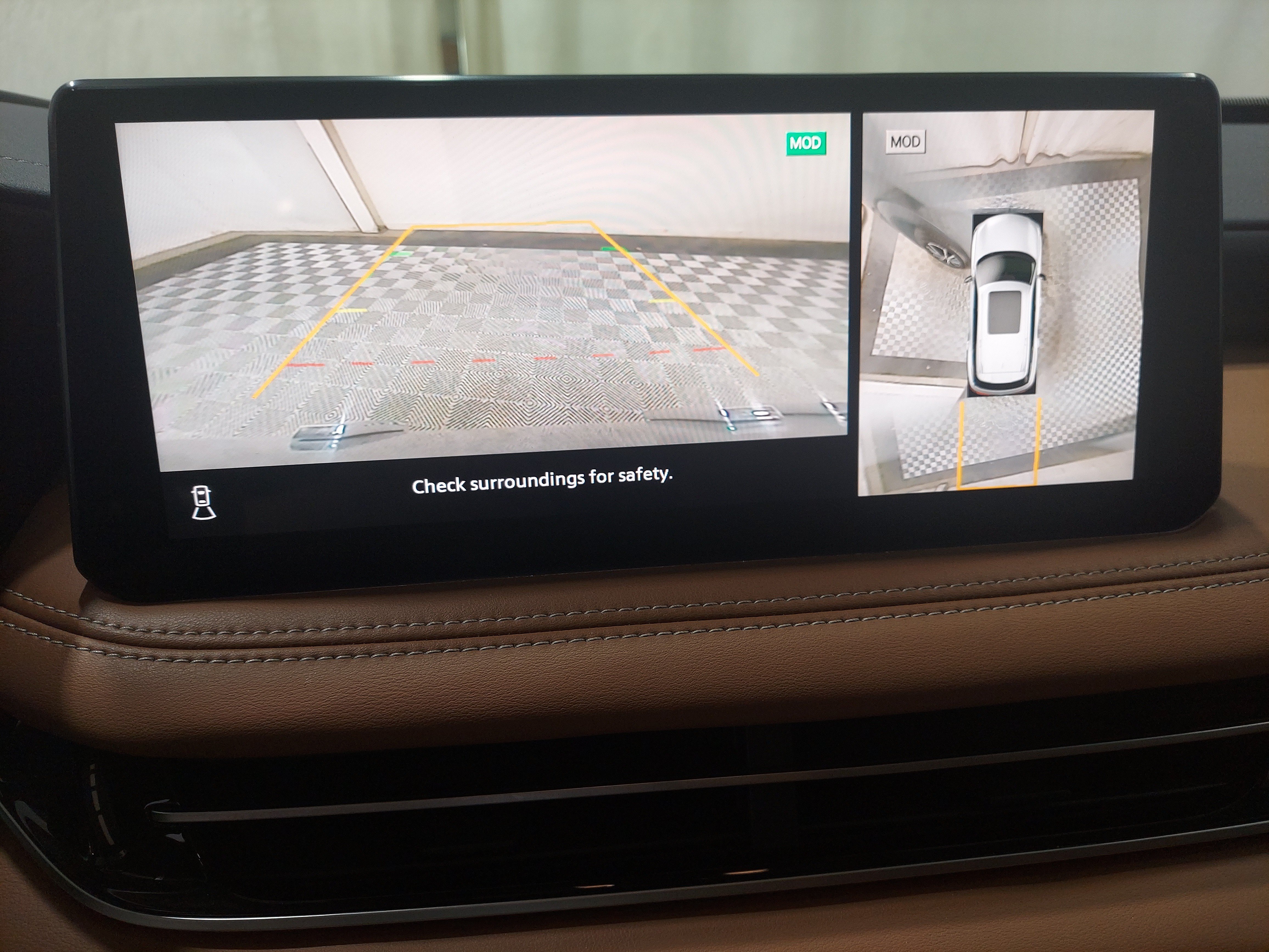 Used 2024 INFINITI QX60 Sensory AWD/4WD image 11