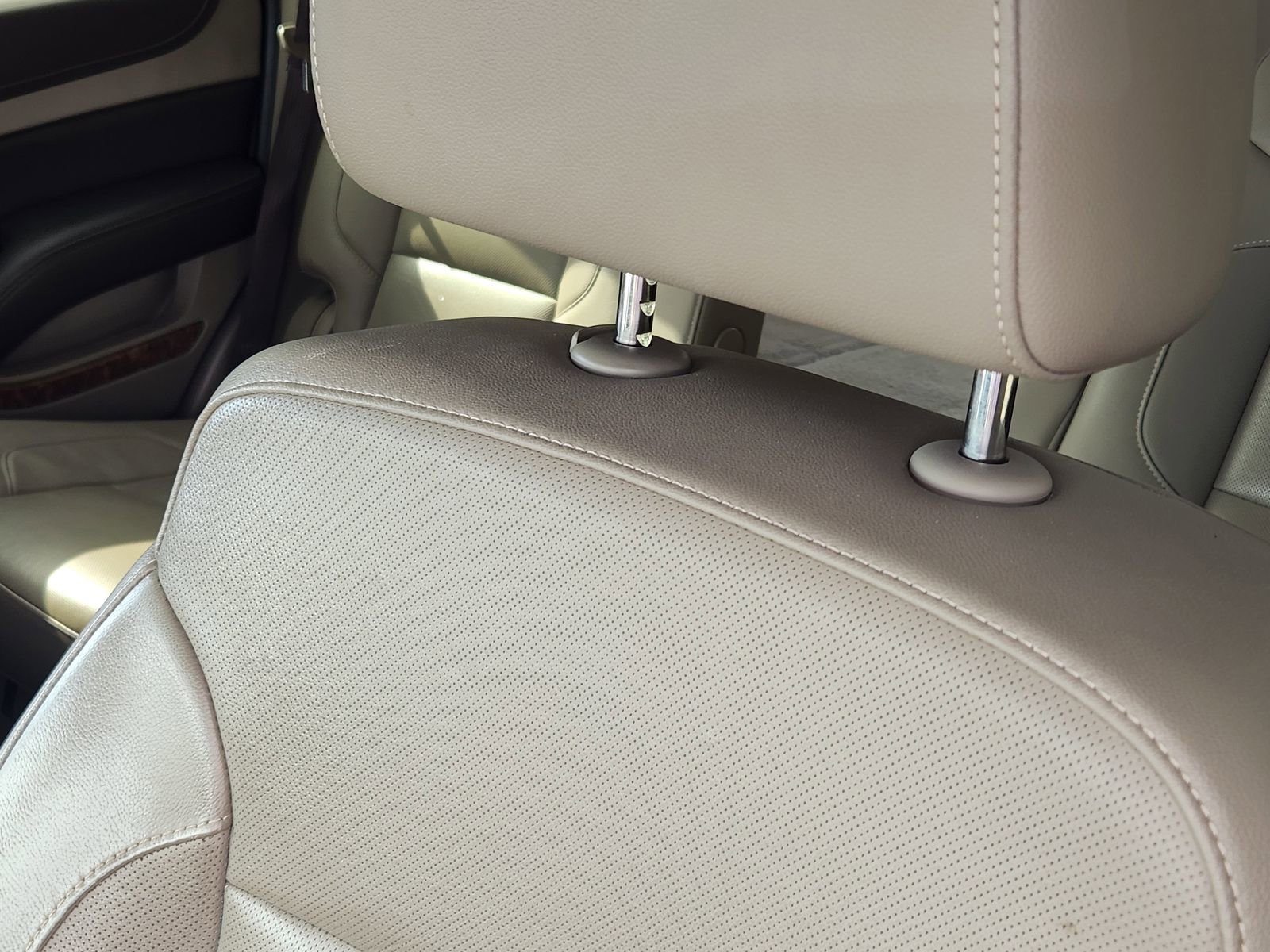 Used 2019 Chevrolet Tahoe Premier image 16