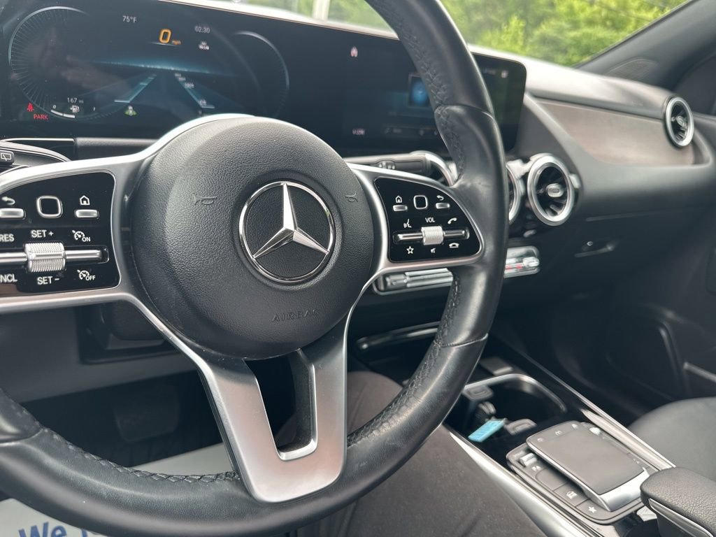 Used 2022 Mercedes-Benz GLA 250 4MATIC image 2