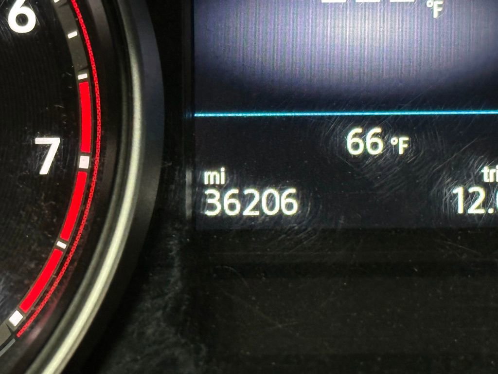 Used 2021 Volkswagen Atlas SE w/ Panoramic Sunroof Package FWD image 19