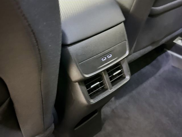 Used 2025 Chevrolet Equinox LT w/ Safety and Technology Package image 26