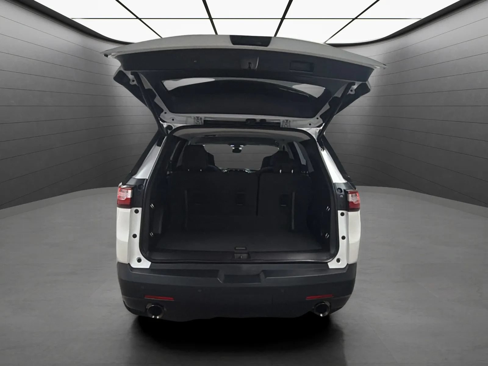 Used 2019 Chevrolet Traverse LT FWD image 20