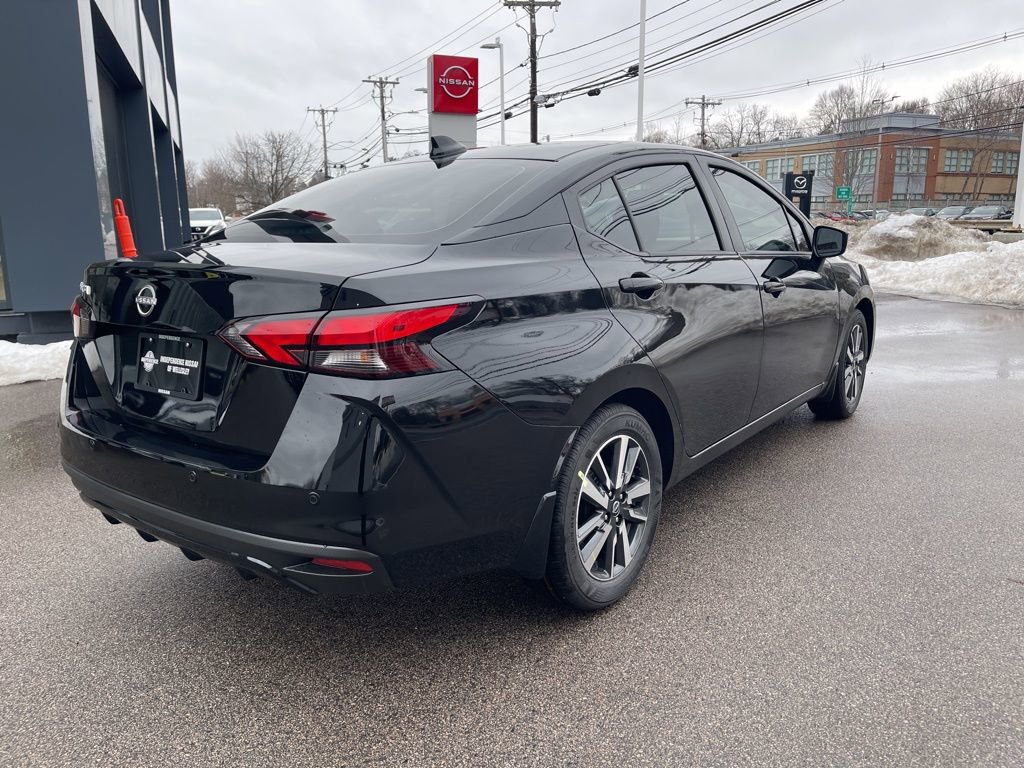 New 2025 Nissan Versa SV w/ Trunk Package image 4