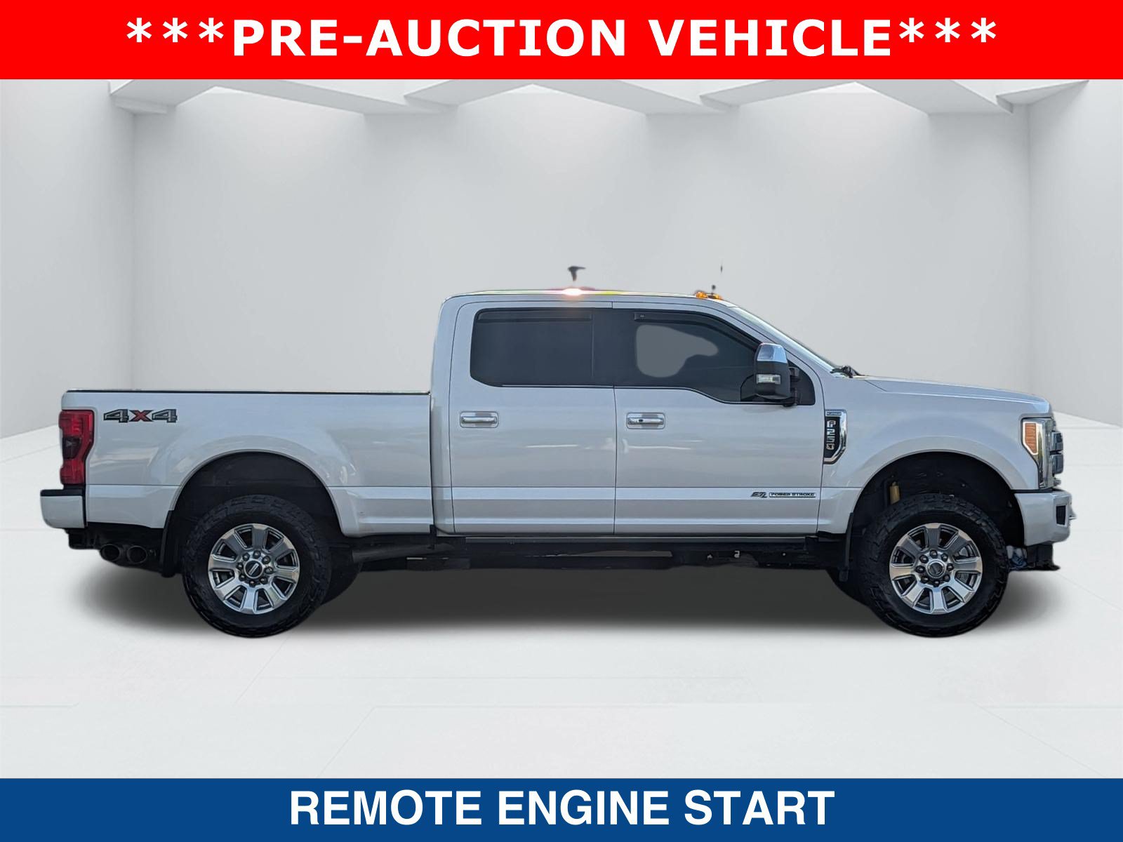 Used 2017 Ford F250 Platinum w/ Platinum Ultimate Package AWD/4WD image 4