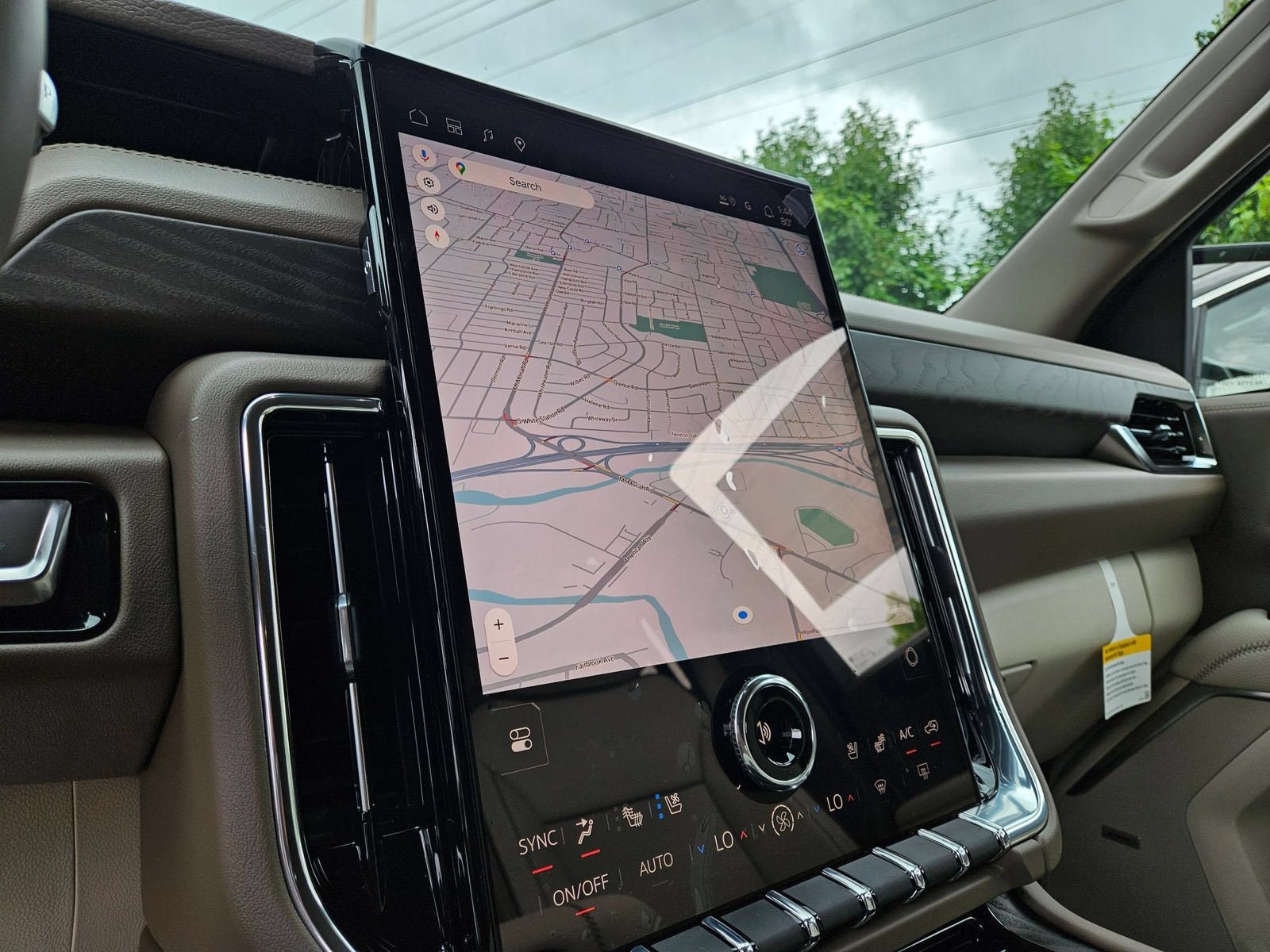 New 2026 GMC Yukon Denali AWD/4WD image 16