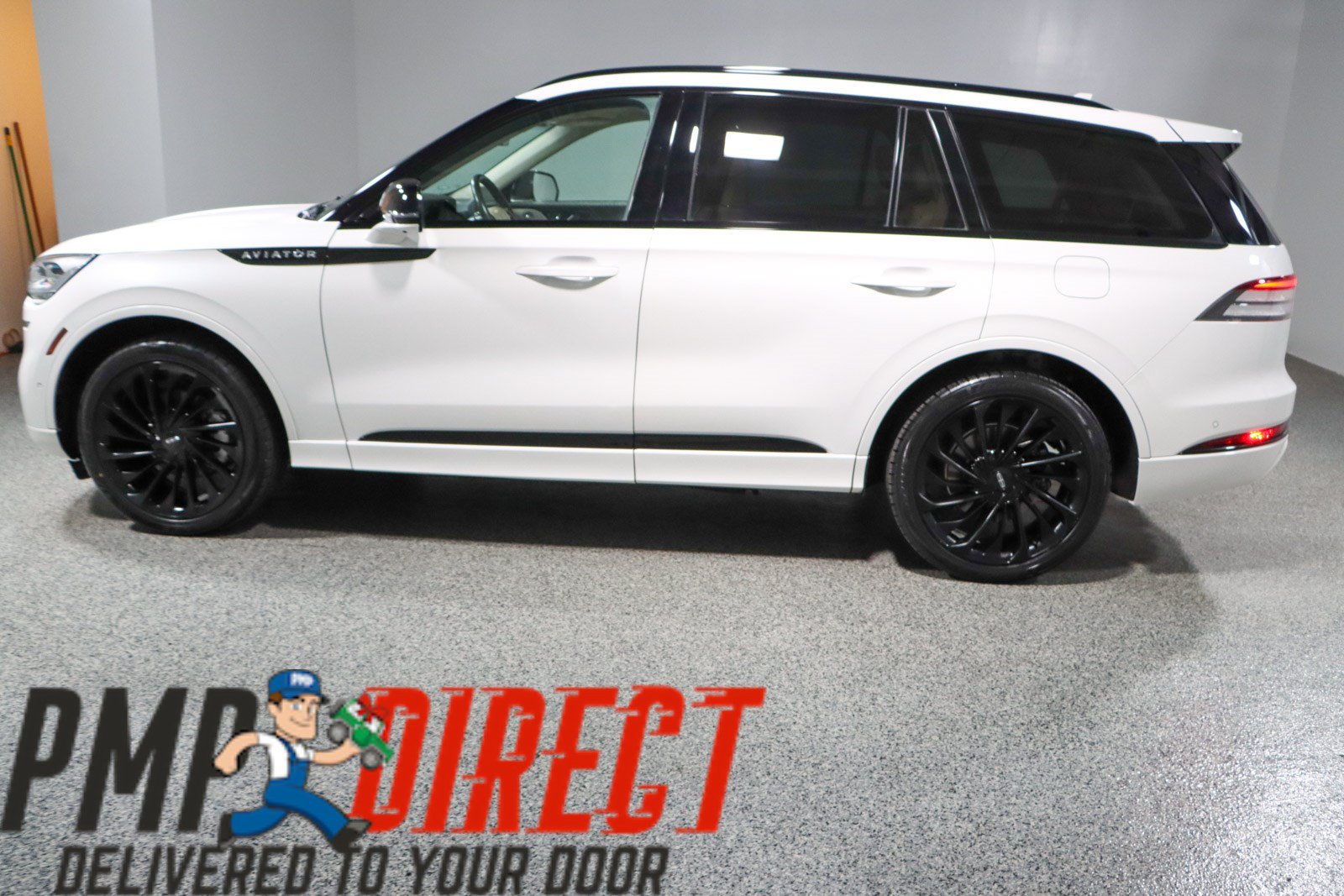 Used 2023 Lincoln Aviator Reserve w/ Equipment Group 201A AWD/4WD image 10