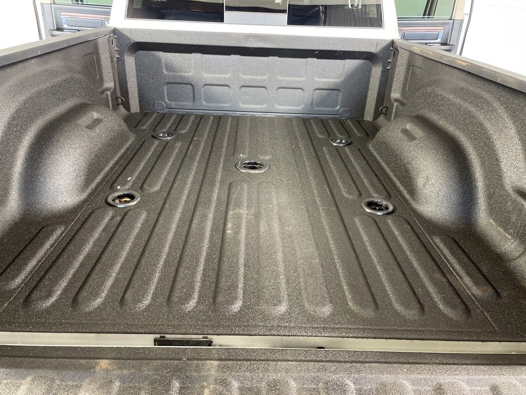 Used 2016 RAM 3500 Laramie image 28