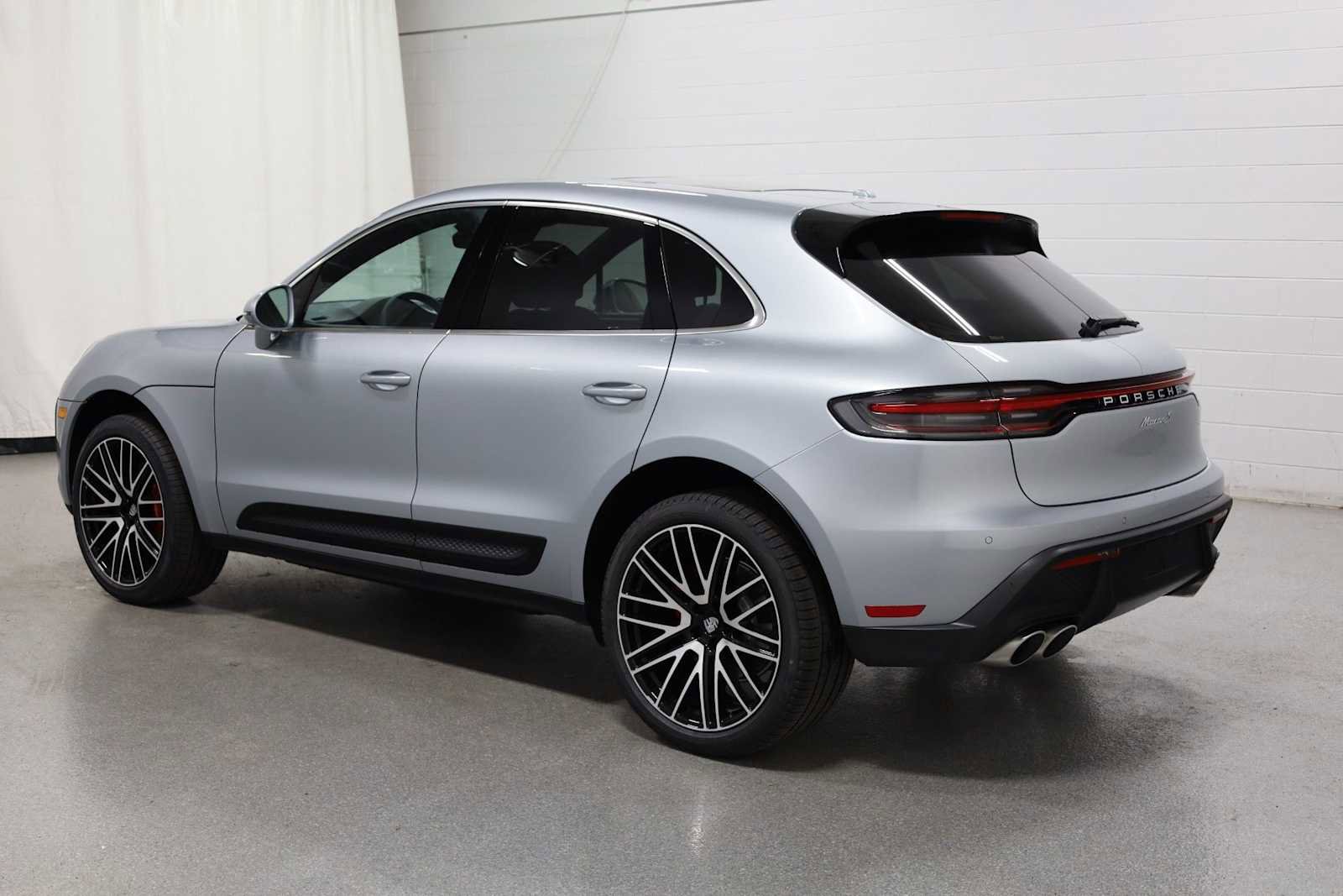 New 2026 Porsche Macan S image 3