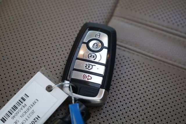 Used 2023 Ford Expedition Limited image 26