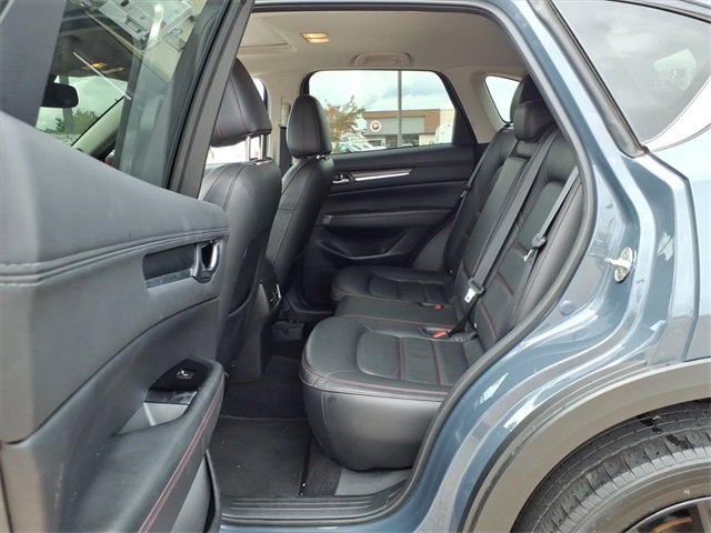 Used 2024 MAZDA CX-5 Carbon Edition image 17