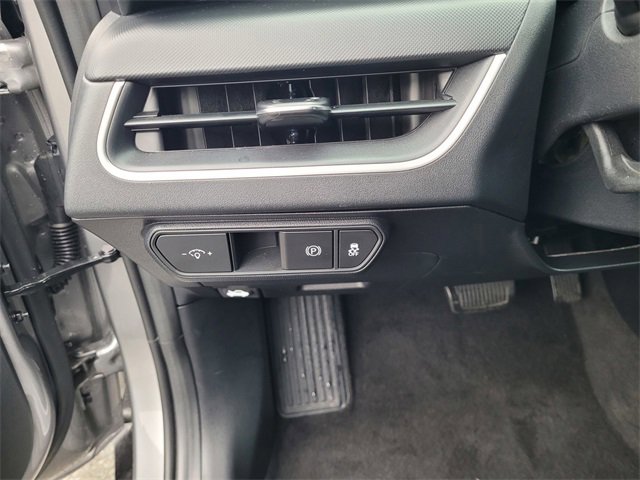 Used 2025 Kia K4 LXS image 21