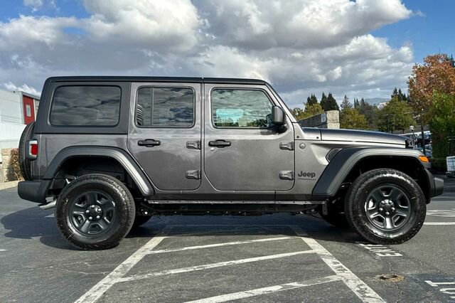New 2026 Jeep Wrangler Unlimited Sport image 3