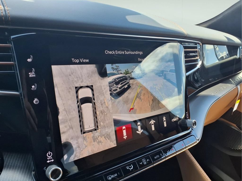 New 2026 Jeep Grand Wagoneer Summit AWD/4WD image 15