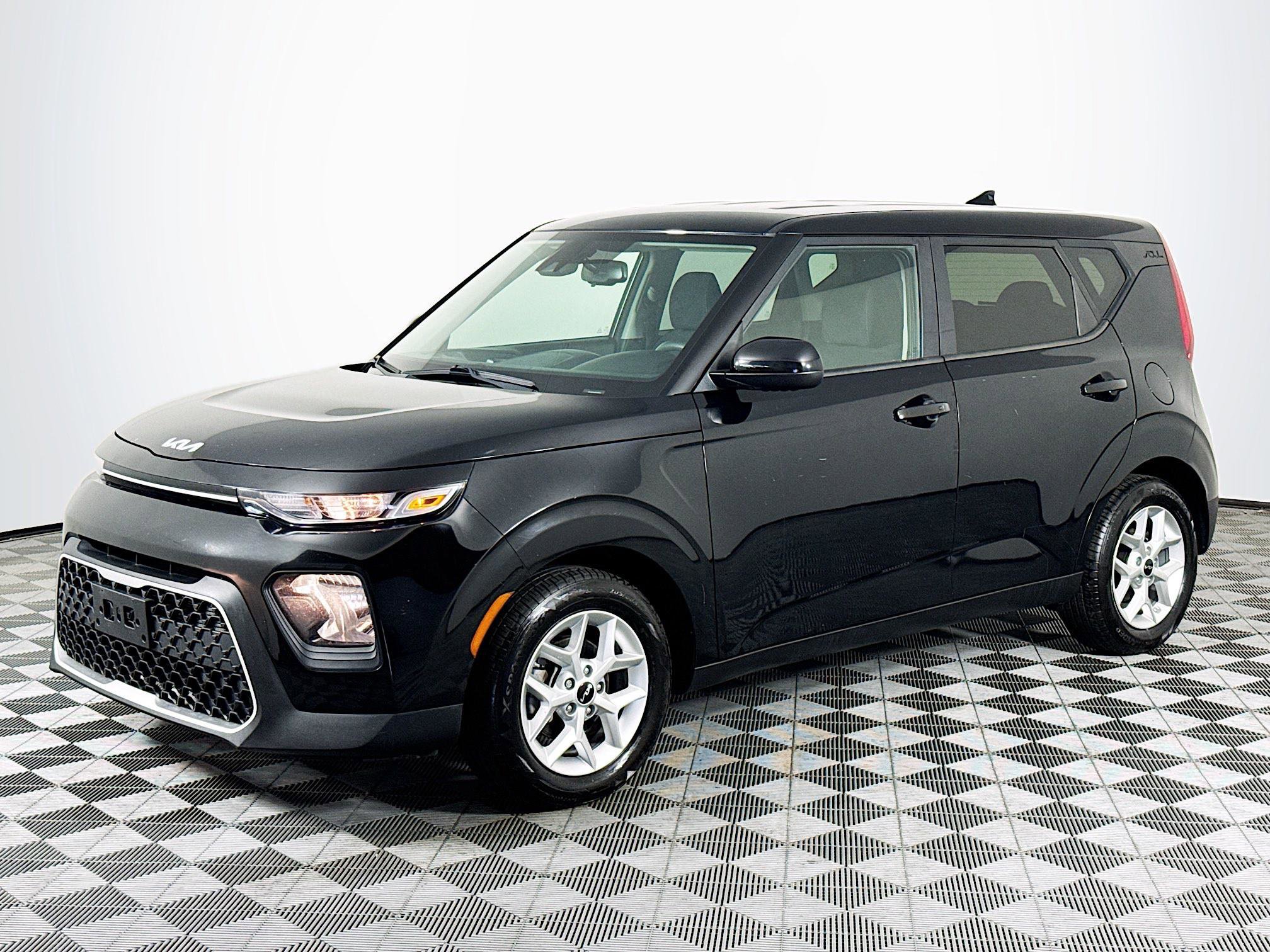 Used 2022 Kia Soul S image 4