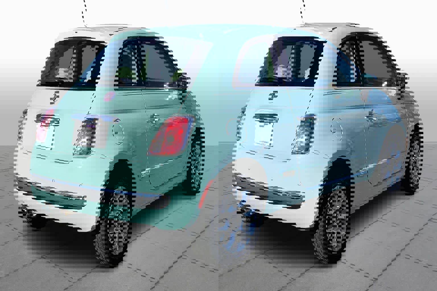 Used 2017 FIAT 500 Lounge image 12