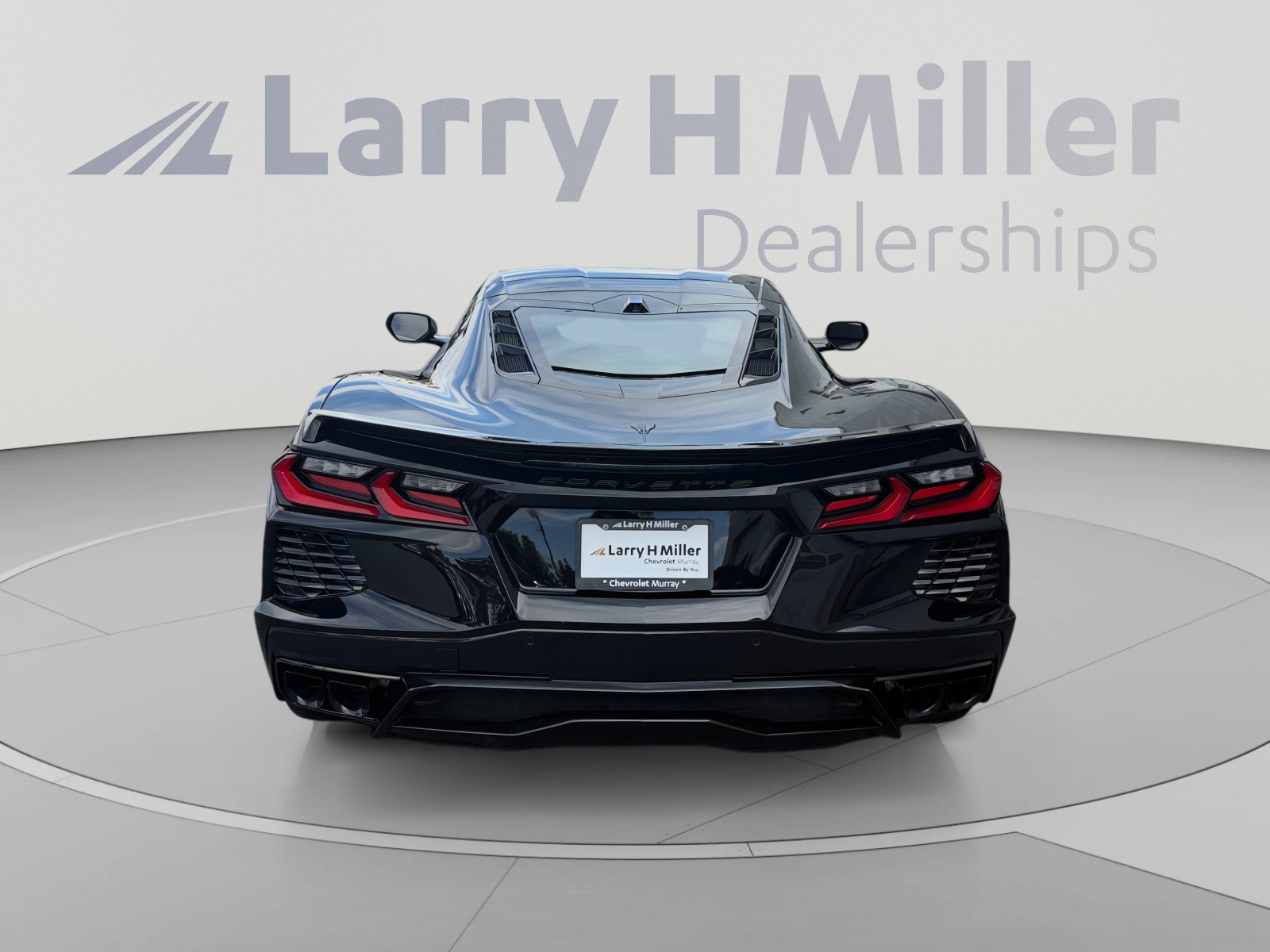 Used 2025 Chevrolet Corvette Stingray Coupe w/ 1LT RWD image 4
