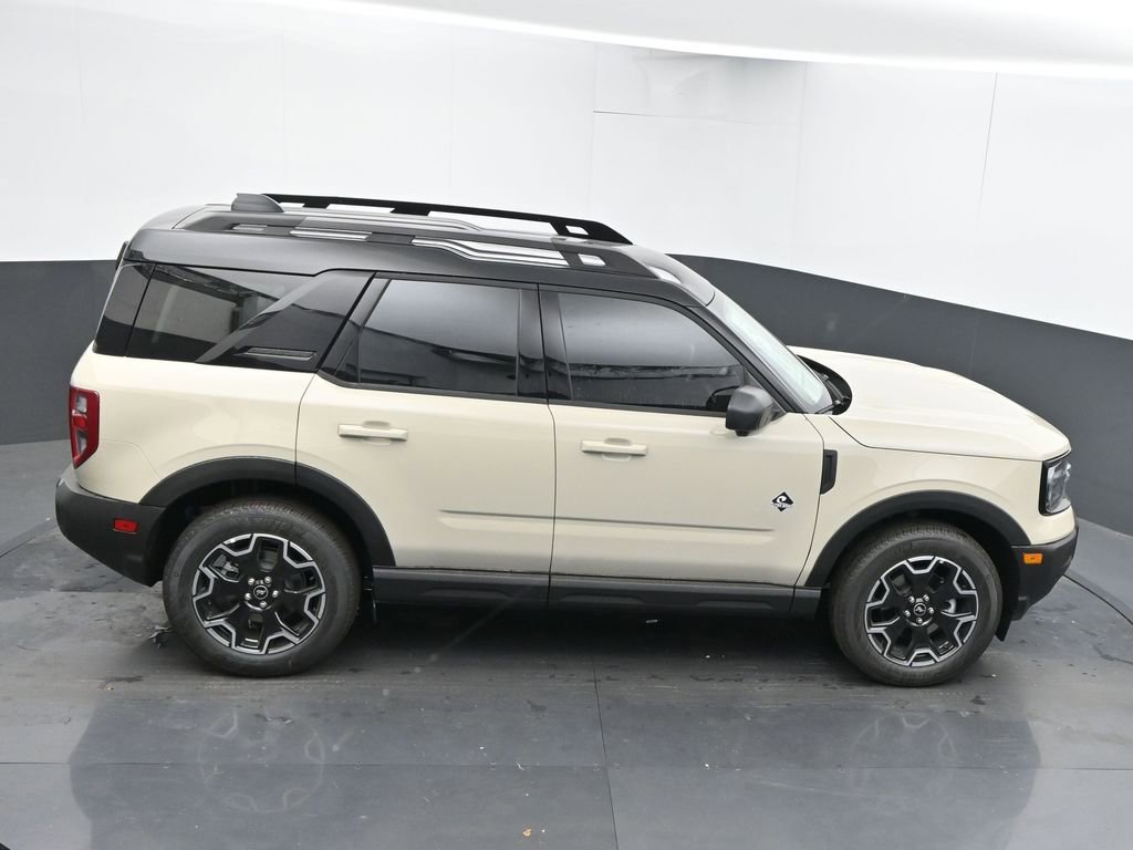 New 2025 Ford Bronco Sport Outer Banks w/ Outer Banks Tech Package+ image 43