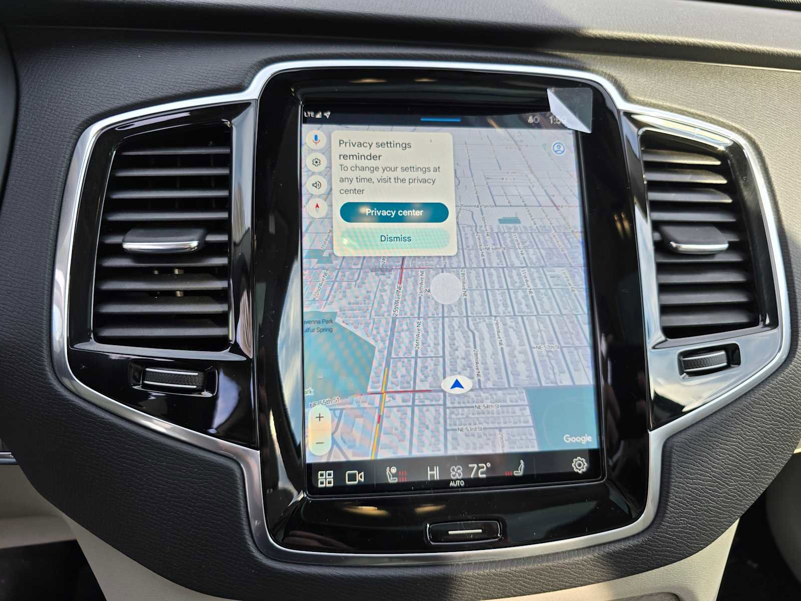 Certified 2023 Volvo XC90 B5 Plus w/ Protection Package Premier AWD/4WD image 28