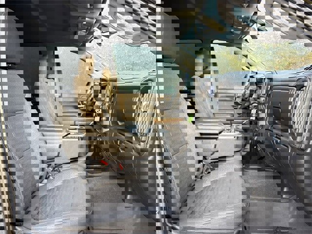 Used 2020 Chevrolet Silverado 1500 LT image 19