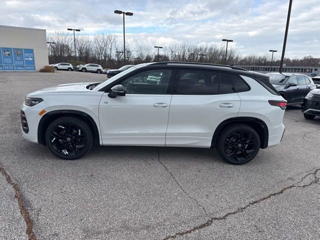 New 2026 Volkswagen Tiguan SE R-Line image 10