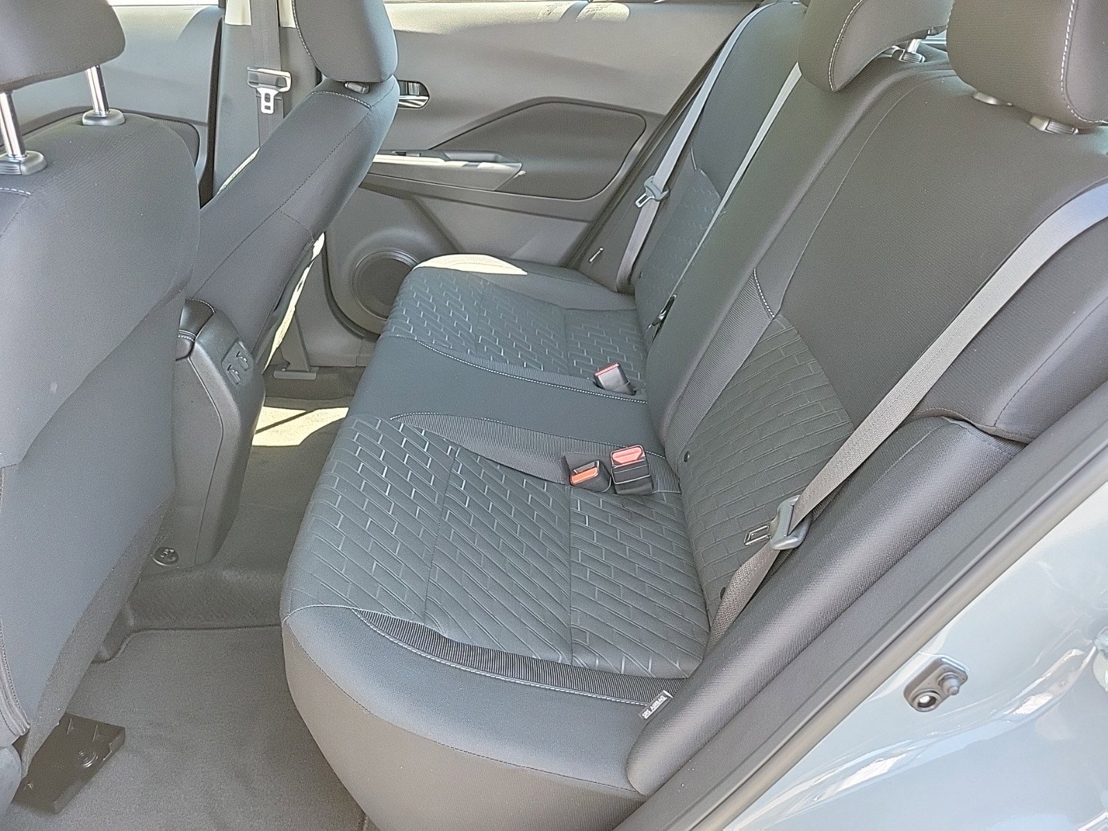 New 2024 Nissan Kicks SV w/ Interior Electronics Package image 16