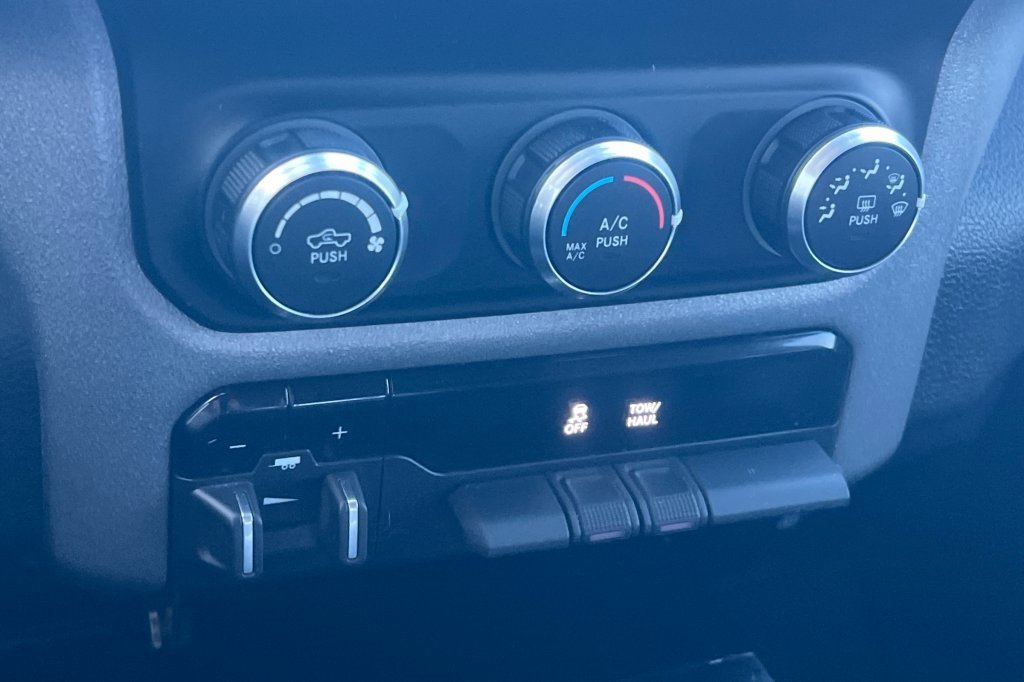 Used 2020 RAM 2500 Tradesman image 16