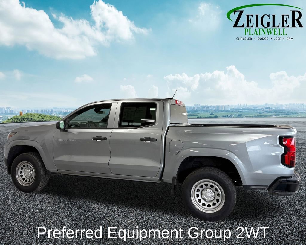 Used 2023 Chevrolet Colorado W/T RWD image 3