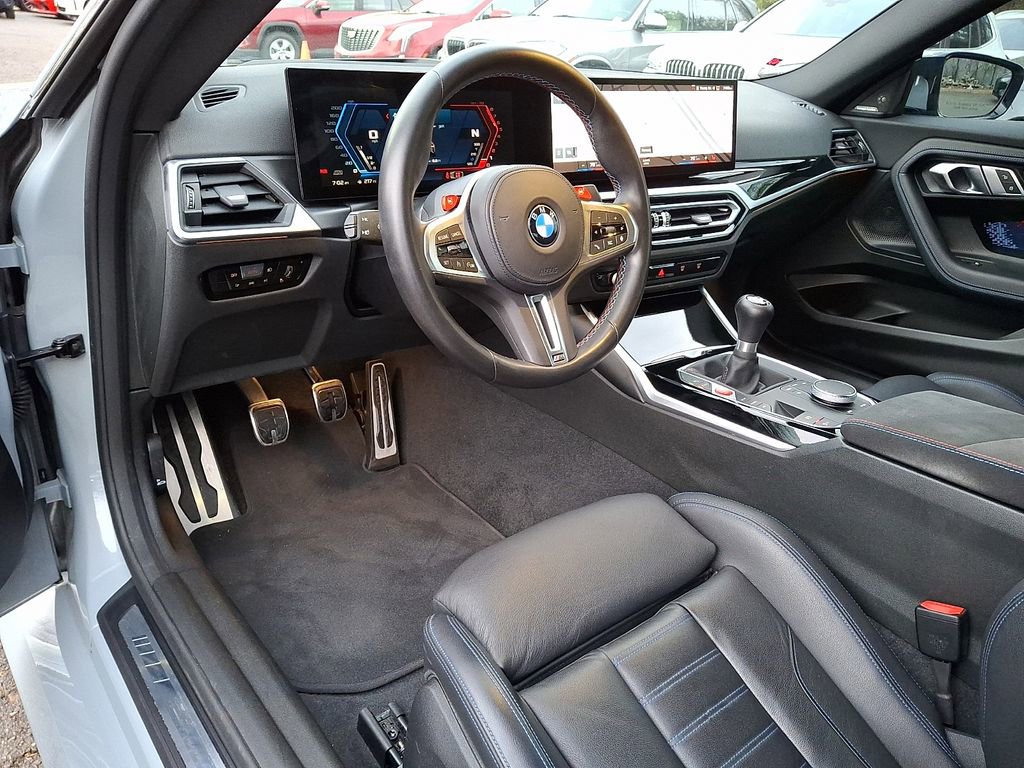 Used 2023 BMW M2 w/ Lighting Package image 9