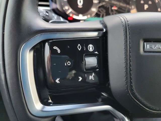 Used 2025 Land Rover Range Rover Sport SE image 29