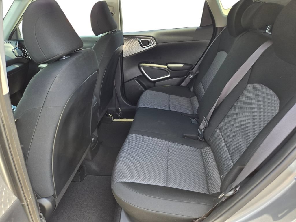 Certified 2023 Kia Soul S FWD image 18