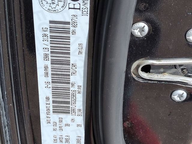 Used 2016 RAM 1500 Laramie AWD/4WD image 33