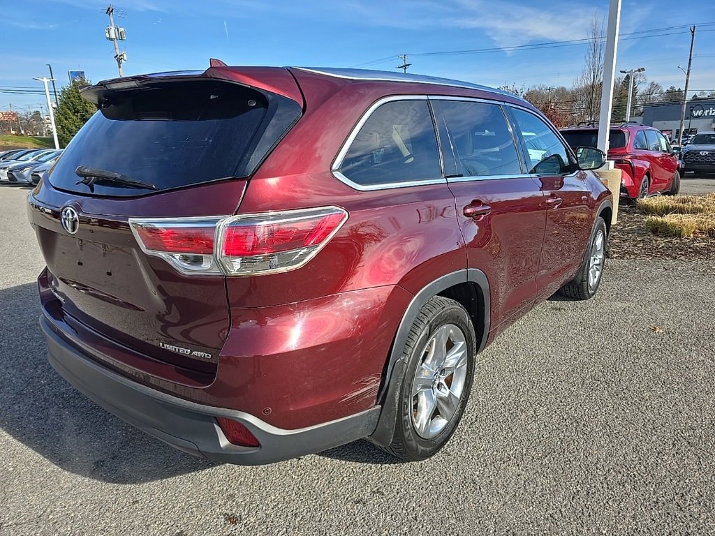 Used 2016 Toyota Highlander Limited Platinum image 7