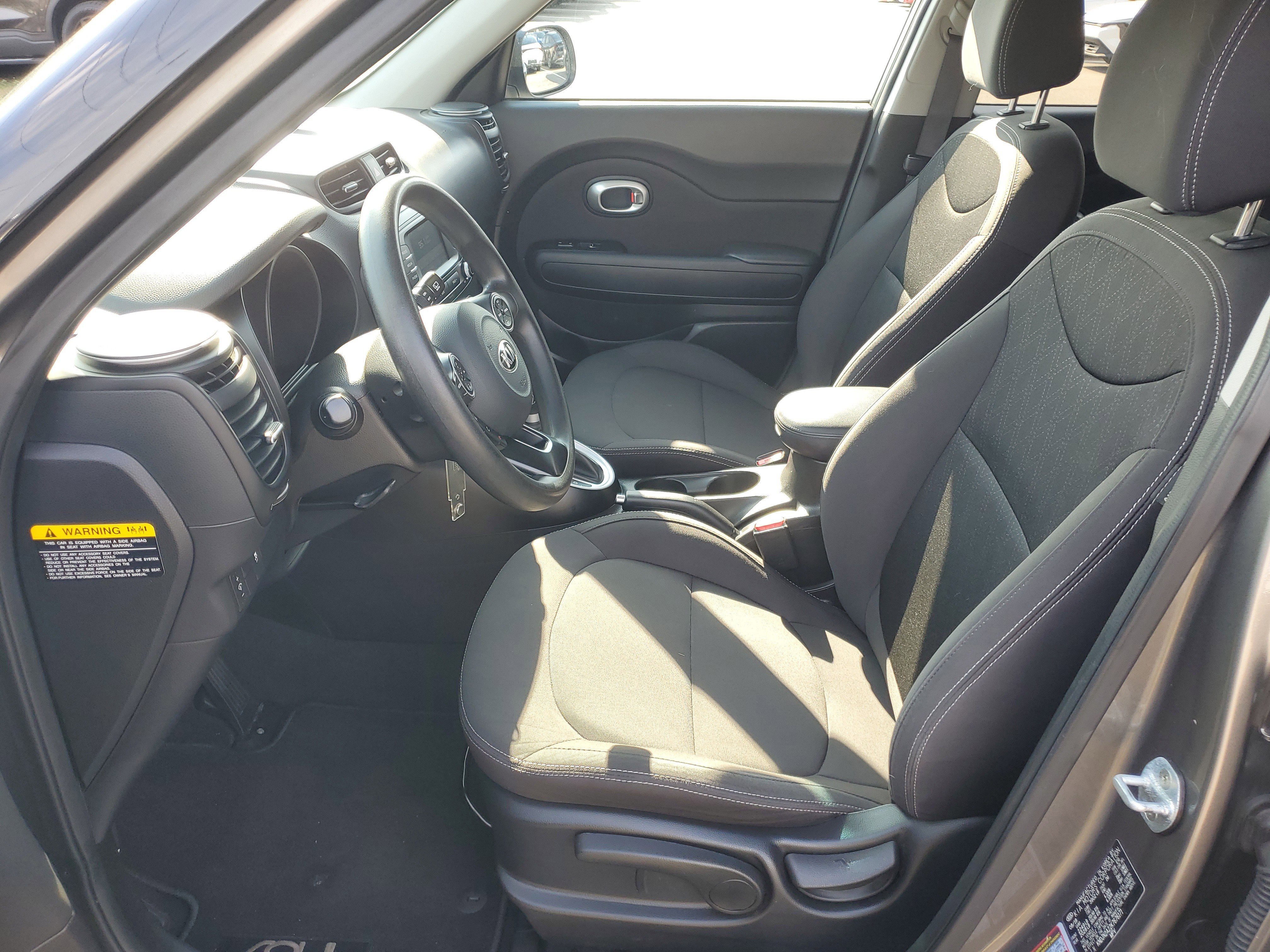 Used 2019 Kia Soul Base image 21