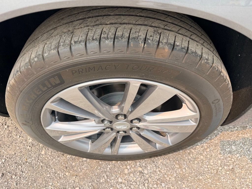 Used 2023 Cadillac XT6 Premium Luxury FWD image 10