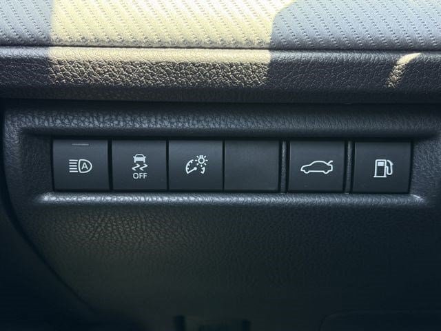 New 2026 Toyota Camry SE w/ Convenience Package FWD image 21
