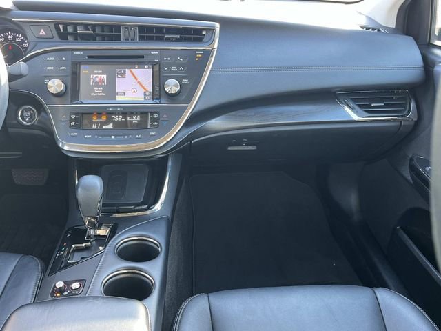 Used 2016 Toyota Avalon XLE Premium image 12