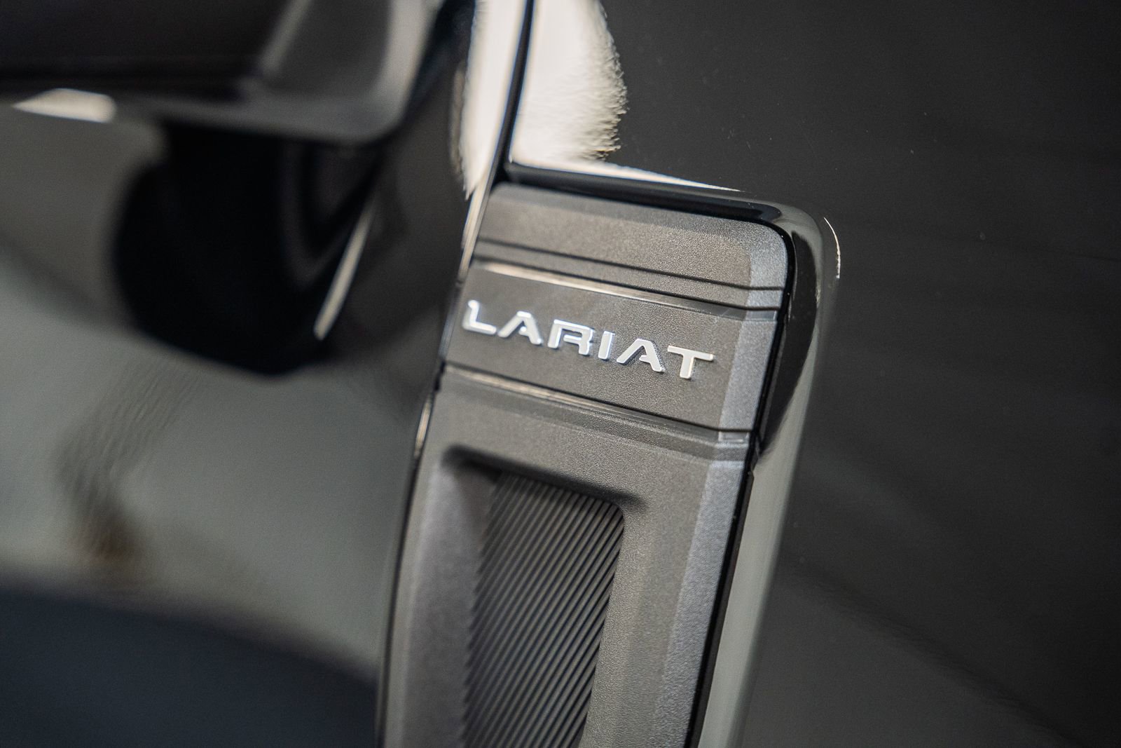 Certified 2024 Ford Maverick Lariat FWD image 12