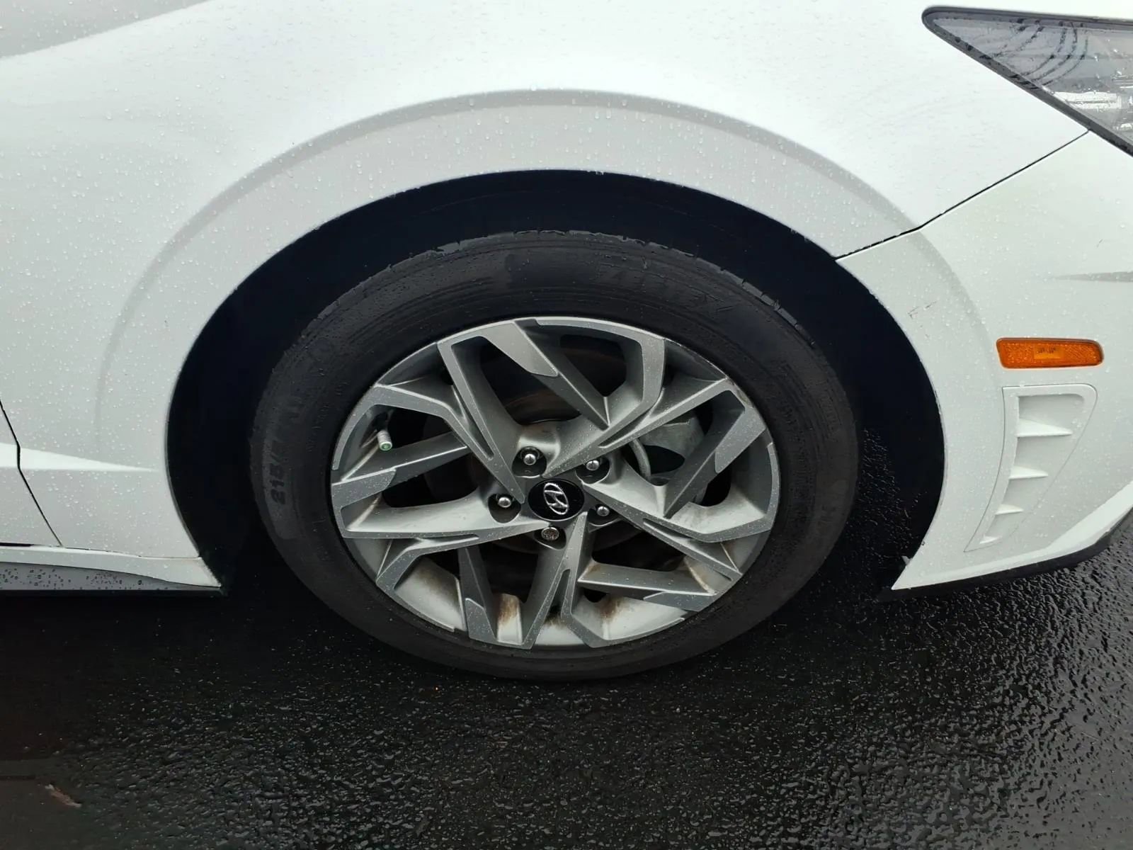 Used 2023 Hyundai Sonata SEL w/ Convenience Package FWD image 9