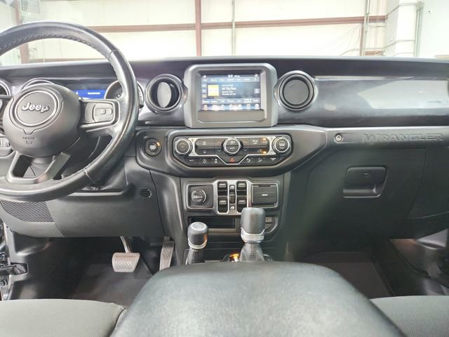 Used 2021 Jeep Wrangler Unlimited Sport image 23