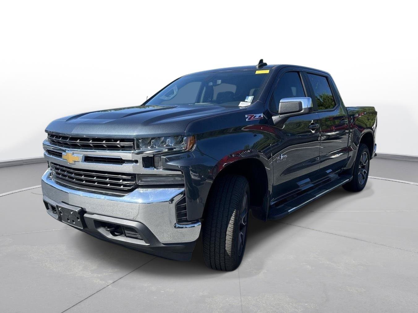 Used 2021 Chevrolet Silverado 1500 LT w/ Texas Edition Plus AWD/4WD image 2