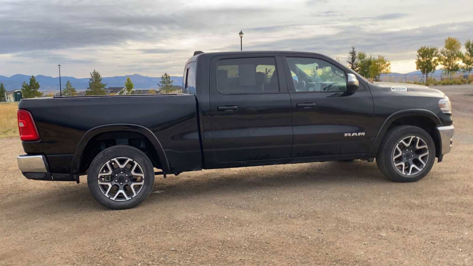 Used 2025 RAM 1500 Laramie image 9